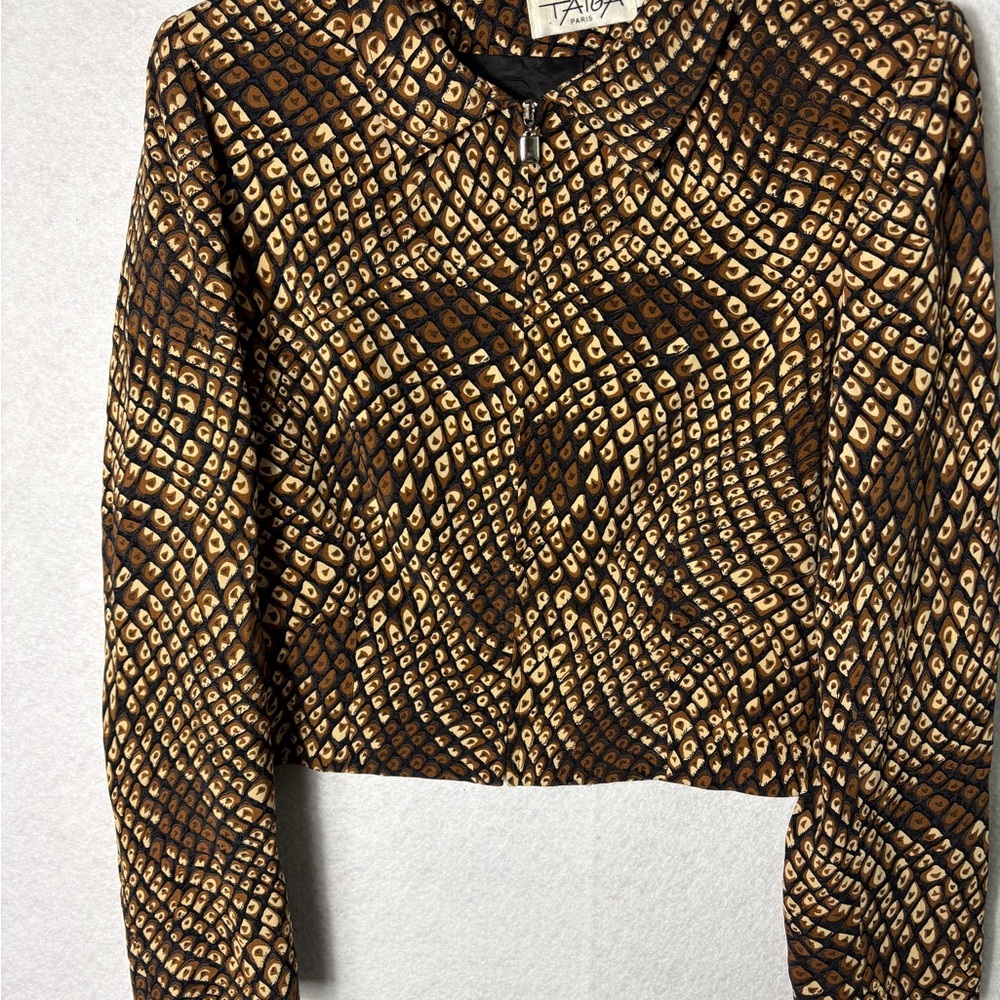 Taiga in Brown and Black Textured Jacket